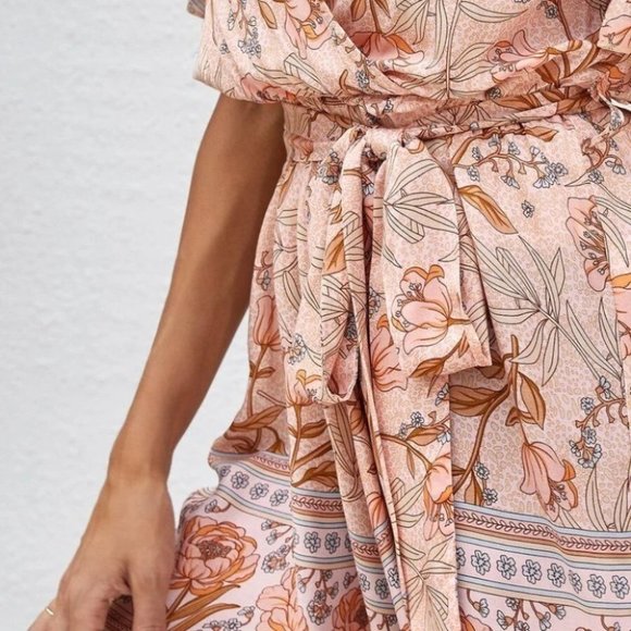 Boho Style Floral belted romper summer spring - Picture 4 of 5